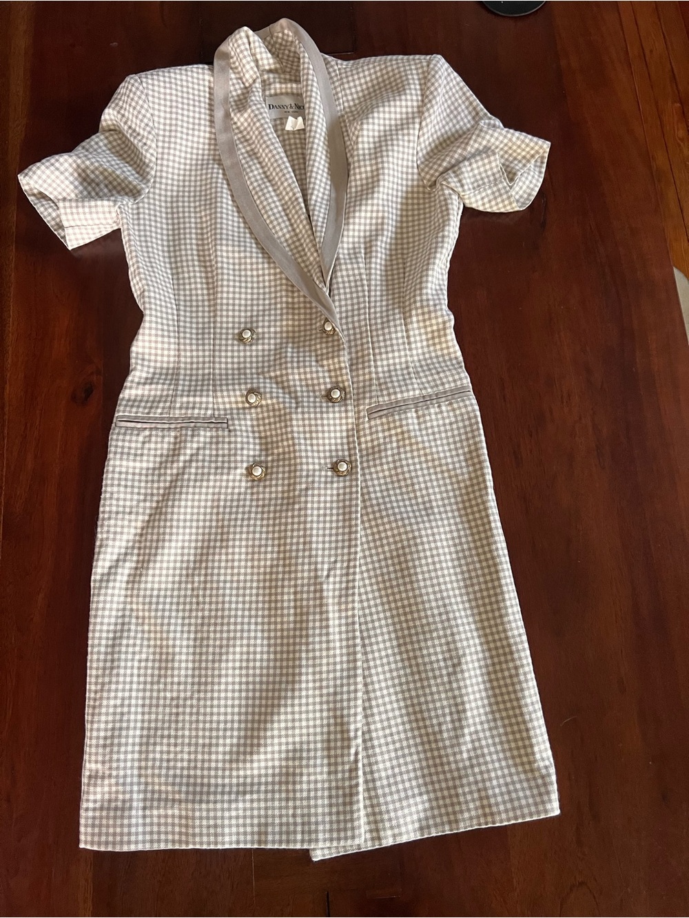 Danny & Nicole Vintage Preppy Dress | S/M | Beige and Cream with Gold Buttons